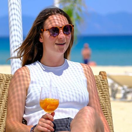 Cocoon Hotel-Beach Bar Σάρτη Εξωτερικό φωτογραφία