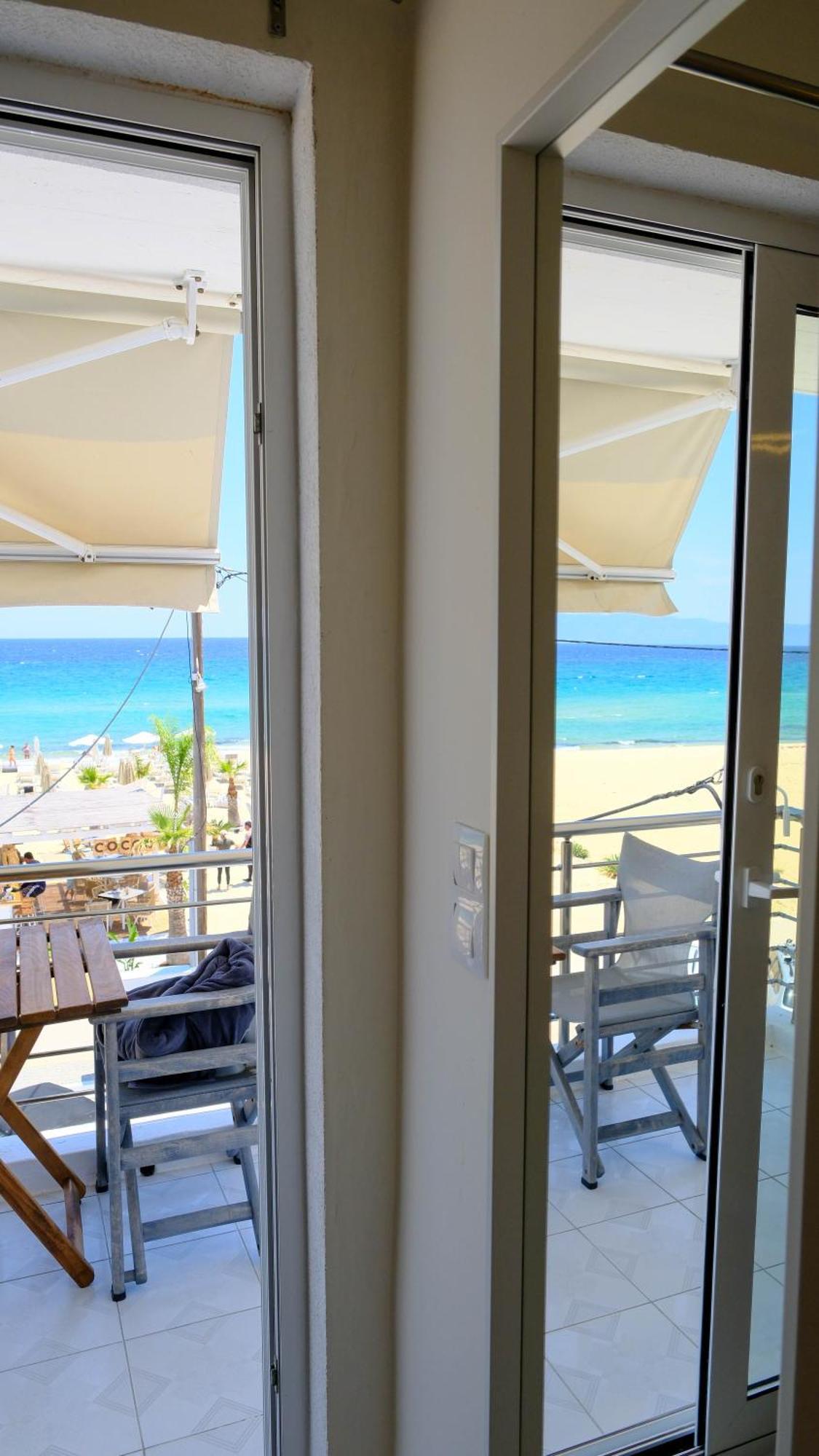 Cocoon Hotel-Beach Bar Σάρτη Εξωτερικό φωτογραφία