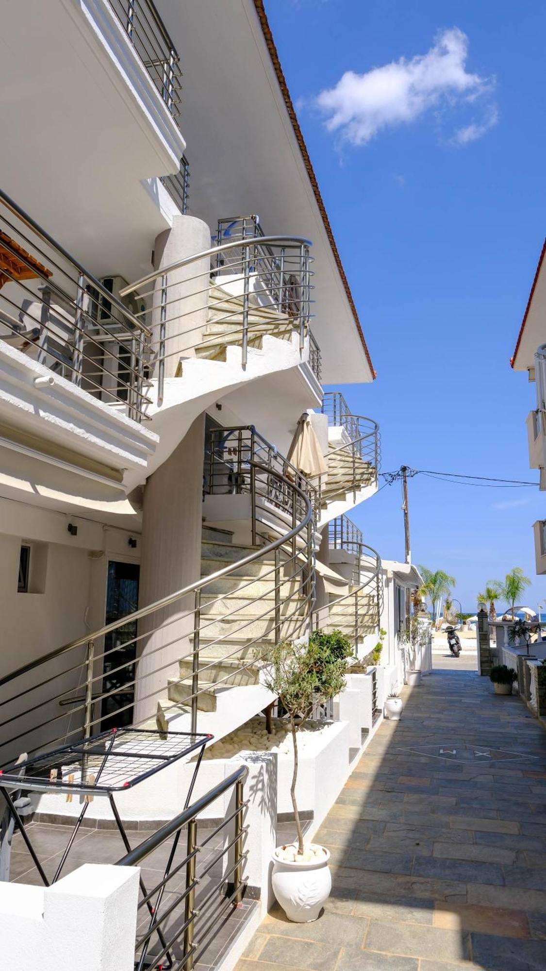 Cocoon Hotel-Beach Bar Σάρτη Εξωτερικό φωτογραφία